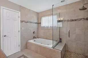 165 Hawthorne Dr, Brooklyn, MI 49230 - Photo 37