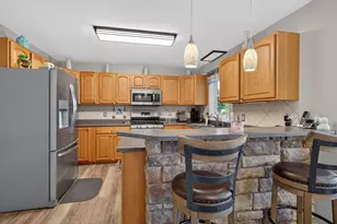 165 Hawthorne Dr, Brooklyn, MI 49230 - Photo 15