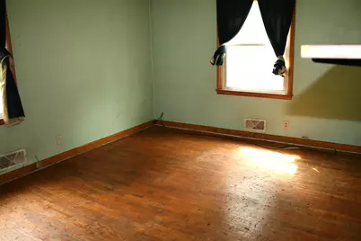 1175 Ravina Avenue, Benton Harbor, MI 49022 - Photo 21
