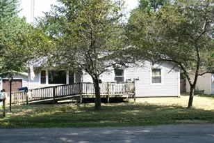 1175 Ravina Ave, Benton Harbor, MI 49022 - Photo 3