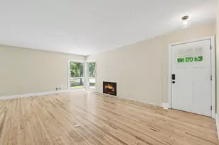 1521 Lake Grove Ave SE, East Grand Rapids, MI 49506 - Photo 5