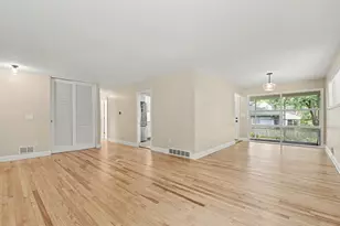 1521 Lake Grove Ave SE, East Grand Rapids, MI 49506 - Photo 9
