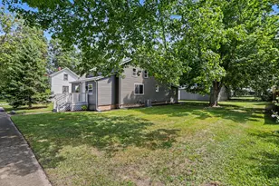 224 Washington St, Bronson, MI 49028 - Photo 25