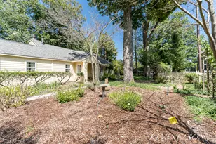 5170 S Shore Dr, Whitehall, MI 49461 - Photo 9