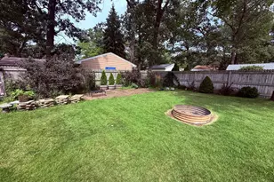 1962 Francis Ave, Muskegon, MI 49442 - Photo 9