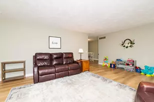 3093 Thayer Ave, Kalamazoo, MI 49004 - Photo 11