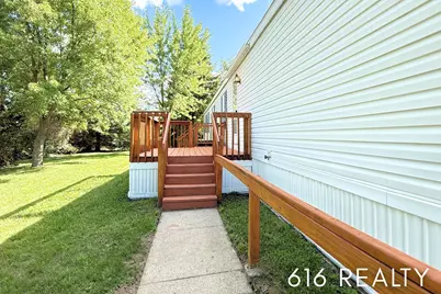 1382 Beaver Dam Drive NE, Belmont, MI 49306 - Photo 3
