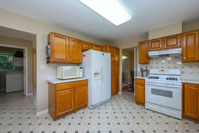 401 S Veronica Court, Saint Joseph, MI 49085 - Photo 13