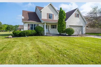401 S Veronica Court, Saint Joseph, MI 49085 - Photo 1