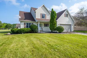 401 S Veronica Ct, Saint Joseph, MI 49085 - Photo 1