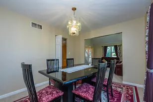 401 S Veronica Ct, Saint Joseph, MI 49085 - Photo 9