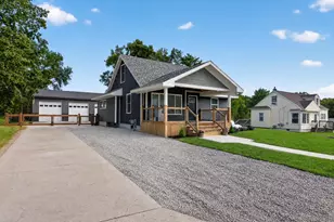 116 Falcon Rd, Jackson, MI 49202 - Photo 1