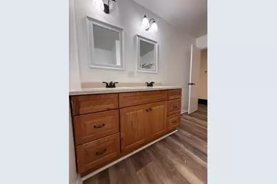 5700 W Lakeshore Court, Pentwater, MI 49449 - Photo 19