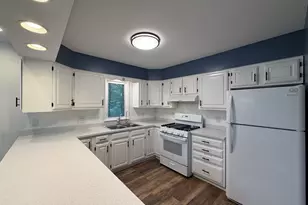 5700 W Lakeshore Ct, Pentwater, MI 49449 - Photo 13