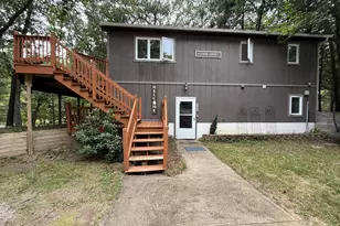 5700 W Lakeshore Ct, Pentwater, MI 49449 - Photo 9