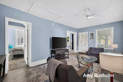 532 Jackson Avenue, Grand Haven, MI 49417 - Photo 17