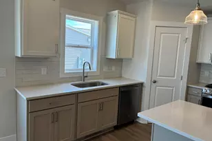 12455 Glenburn Dr, Grand Haven, MI 49417 - Photo 3