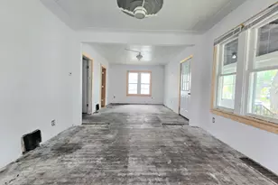 2209 Hoyt St, Muskegon Heights, MI 49444 - Photo 7