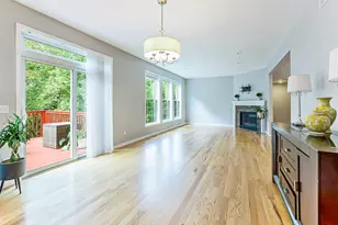 348 Sedgewood Ln, Ann Arbor, MI 48103 - Photo 11