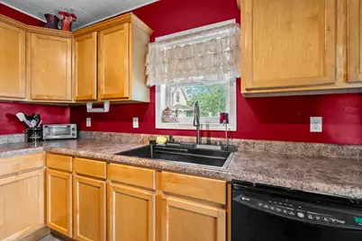 4846 W Hickory Road, Hickory Corners, MI 49060 - Photo 9