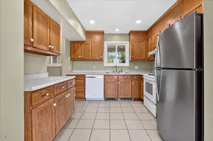 6859 Kruger Rd, Three Oaks, MI 49128 - Photo 5