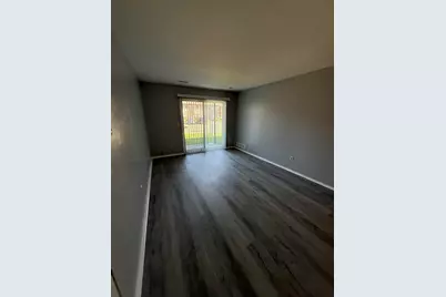 7708 Manor Circle #Apt 103, Westland, MI 48185 - Photo 5