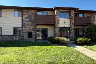 7708 Manor Cir, Westland, MI 48185 - Photo 3