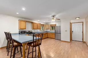 11642 S Woodland Dr, Cadillac, MI 49601 - Photo 7