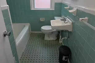 12618 W Outer Dr W, Detroit, MI 48223 - Photo 17