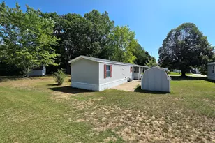 184 Birch Ct, Muskegon, MI 49445 - Photo 21