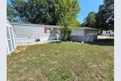 184 Birch Court, Muskegon, MI 49445 - Photo 5
