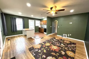 546 Northwestern Dr, Adrian, MI 49221 - Photo 3