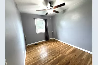 546 Northwestern Drive, Adrian, MI 49221 - Photo 9