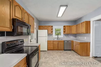645 E Main Street, Ionia, MI 48846 - Photo 13