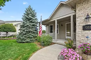 7233 Maplecrest Cir, Swartz Creek, MI 48473 - Photo 3