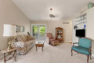 7233 Maplecrest Cir, Swartz Creek, MI 48473 - Photo 9