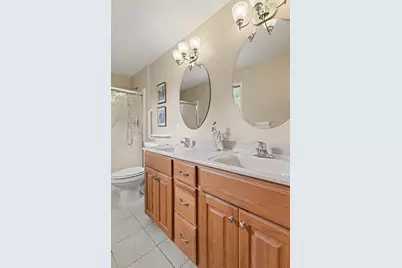 7233 Maplecrest Circle, Swartz Creek, MI 48473 - Photo 11