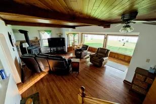 163 Lakeside Dr, Quincy, MI 49082 - Photo 3