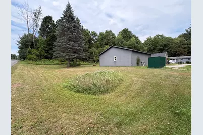 807 Josephine Street, East Jordan, MI 49727 - Photo 5