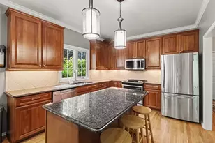 3739 Warwick Dr, Rochester Hills, MI 48309 - Photo 11