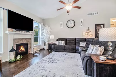 9139 Lanning Lane, Brighton, MI 48116 - Photo 7