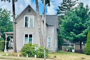 510 Cypress St, Manistee, MI 49660 - Photo 1