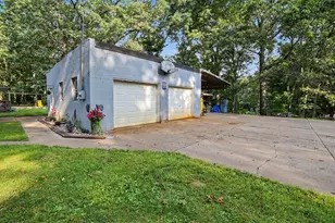 5690 White Rd, Muskegon, MI 49442 - Photo 3