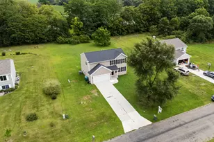 58705 Pond View Ln, Three Rivers, MI 49093 - Photo 3