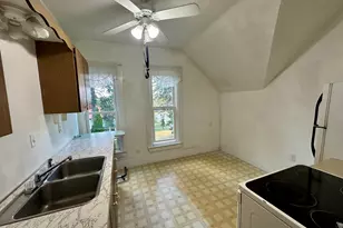 510 Cypress St, Manistee, MI 49660 - Photo 25