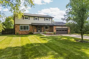 705 W Bemis Rd, Saline, MI 48176 - Photo 1