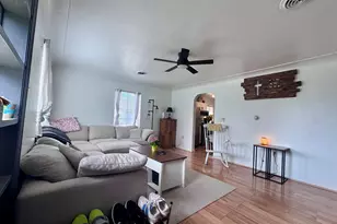 214 S 22nd Street S, Battle Creek, MI 49015 - Photo 3