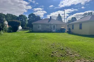 214 S 22nd Street S, Battle Creek, MI 49015 - Photo 11