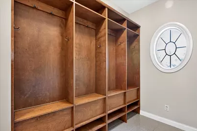 1362 Stonecreek Court, Saint Joseph, MI 49085 - Photo 29