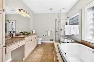 1362 Stone Creek Ct, Saint Joseph, MI 49085 - Photo 25